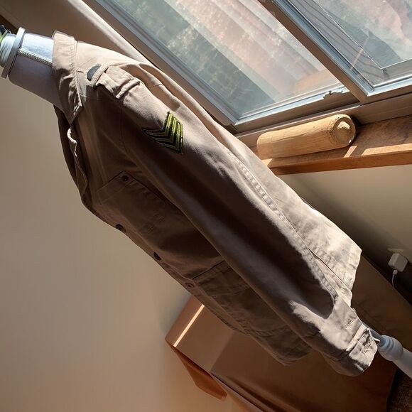 Military Style Beige Twice Lightweight  Jacket Size Medium - Picture 3 of 10